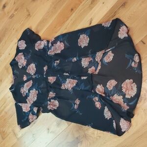 Torrid Womens Blouse Size 0 SheerTunic Pink Floral